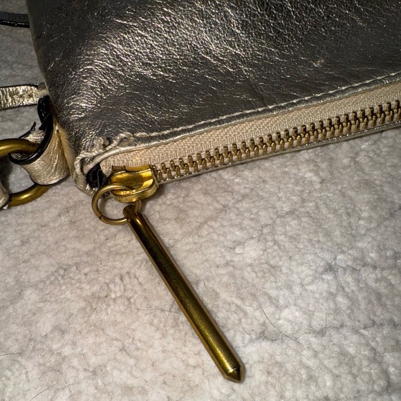 ELLIOT LUCCA GOLD METALLIC Leather Crossbody Clutch Bag - Picture 8 of 8